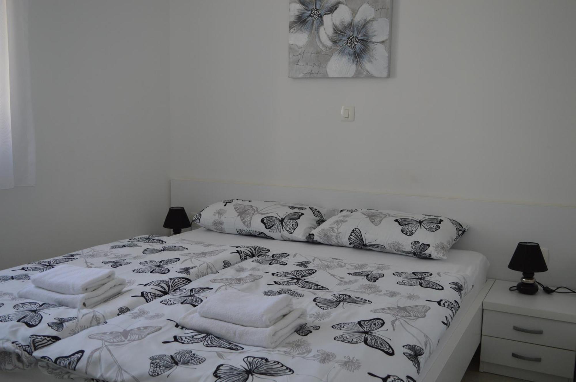 Apartments Lea هفار المظهر الخارجي الصورة